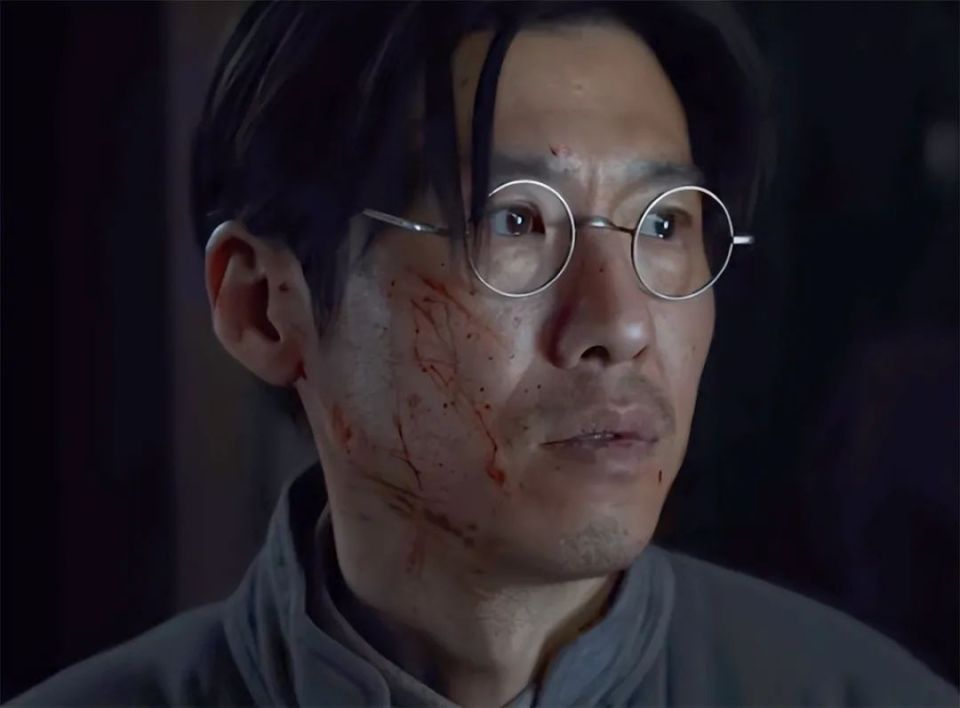 王骁的逆袭人生：星二代跑龙套10年，终成《南京照相馆》灵魂人物