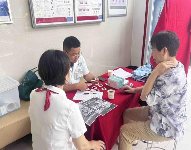 广发银行长沙开福支行“三维聚力”立体化筑牢金融消费者权益保护防线