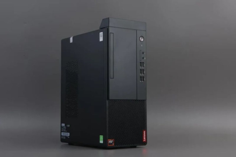 谁才是商用AI PC的首选？AMD锐龙7 8700G对决英特尔酷睿i7-14700